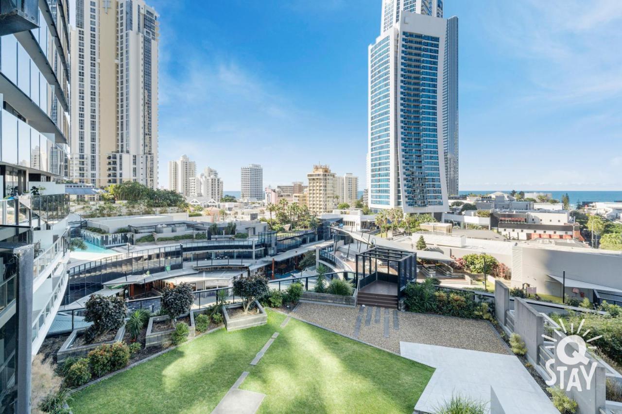 Spectacular Family Kids Free 3 Bedroom Ocean At Circle On Cavill - Q Apartment Gold Coast