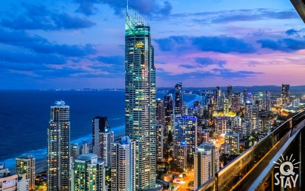 Spectacular Family Kids Free 3 Bedroom Ocean At Circle On Cavill - Q Gold Coast