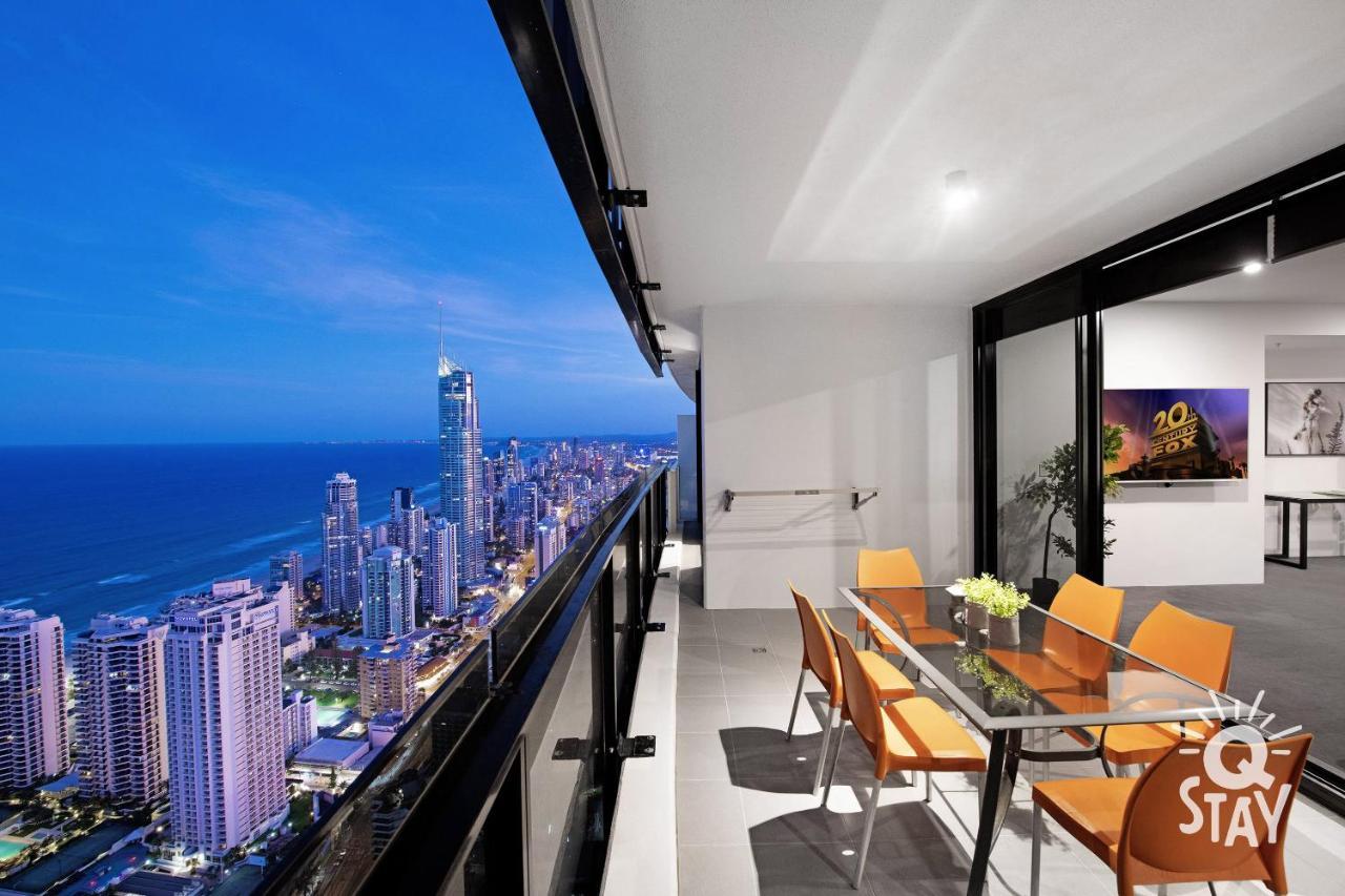 Spectacular Family Kids Free 3 Bedroom Ocean At Circle On Cavill - Q Apartment