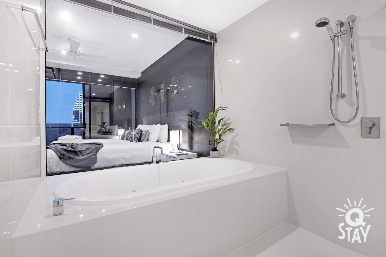 Spectacular Family Kids Free 3 Bedroom Ocean At Circle On Cavill - Q Apartment Gold Coast