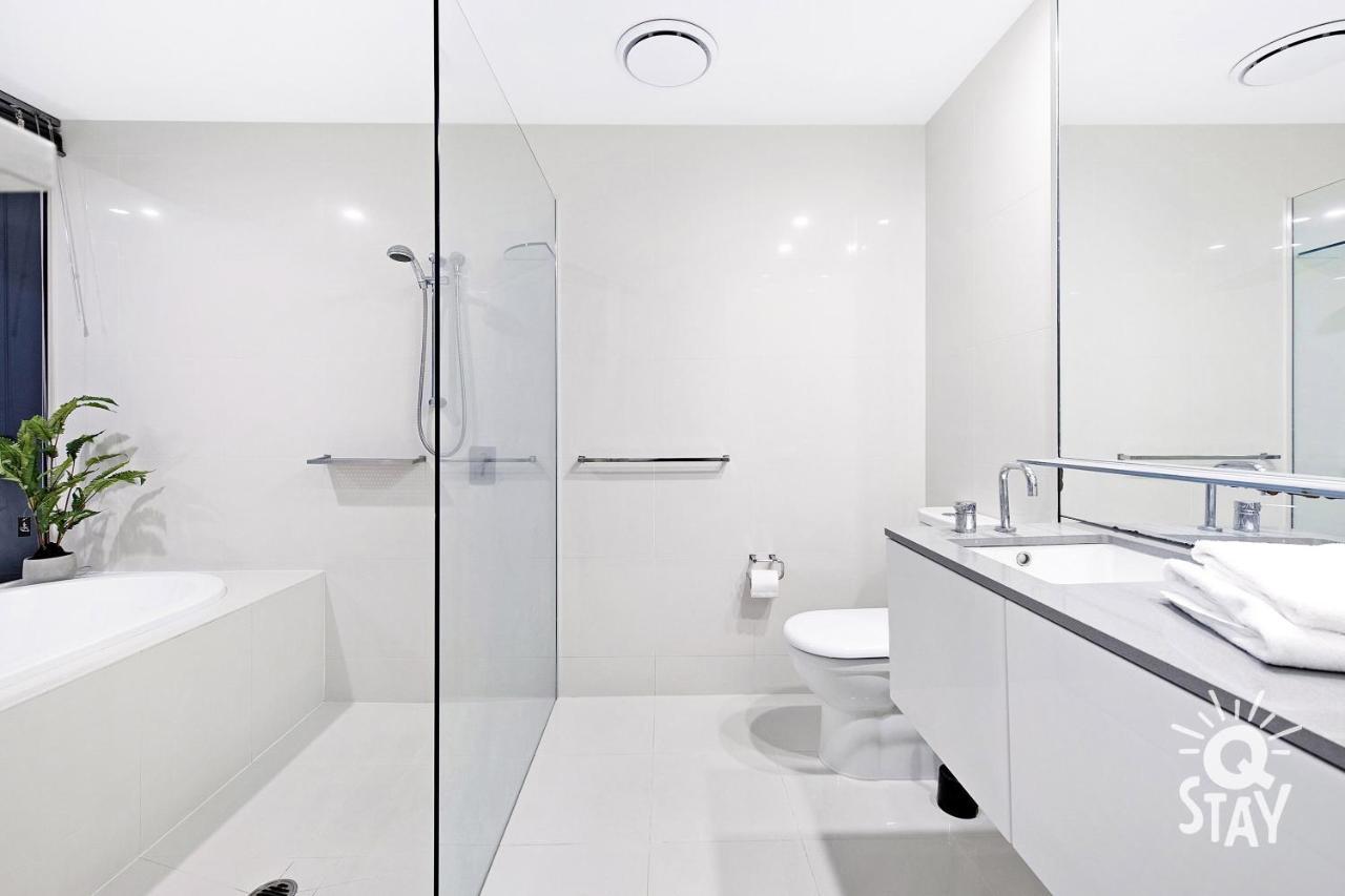 Apartment Spectacular Family Kids Free 3 Bedroom Ocean At Circle On Cavill - Q *