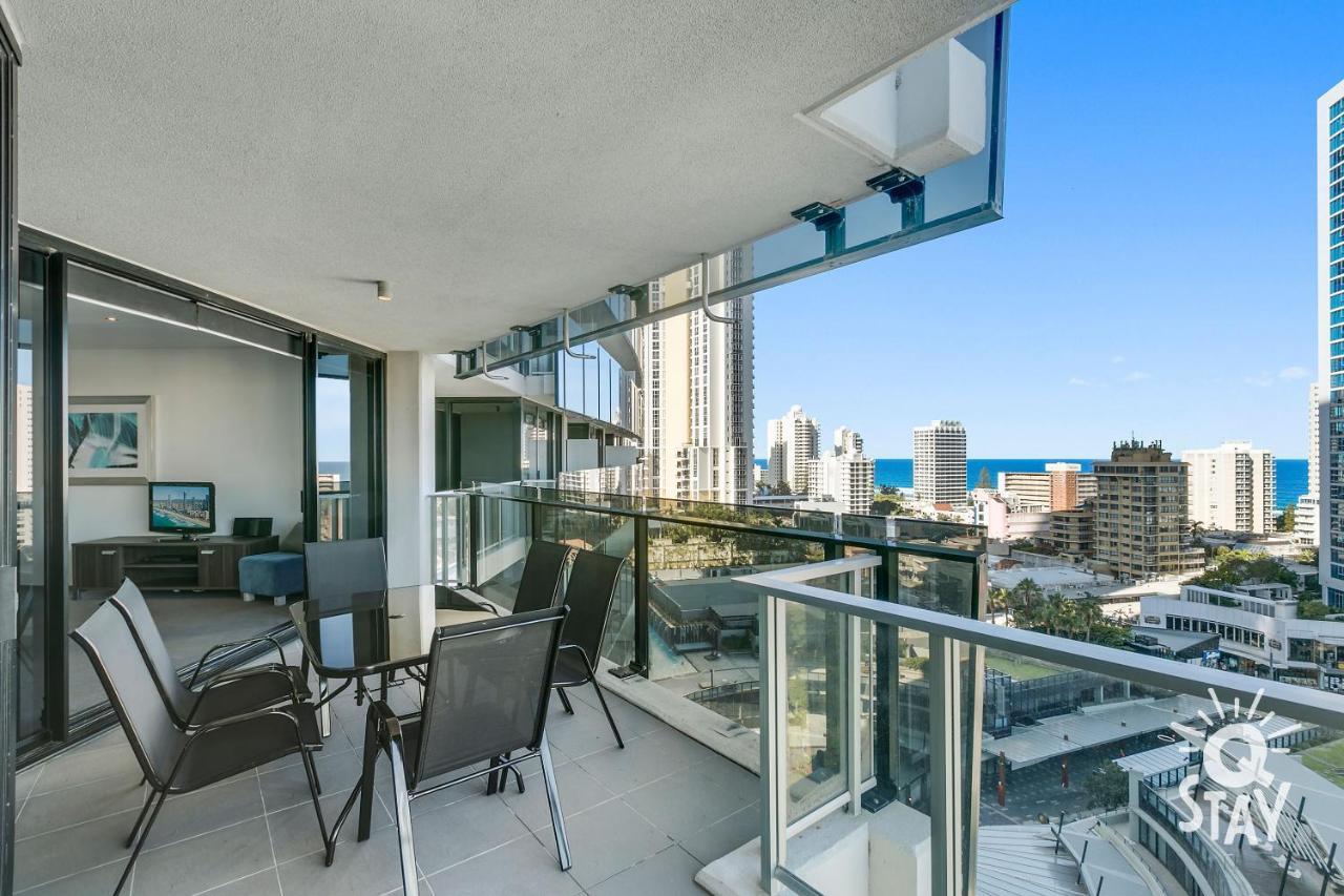 Spectacular Family Kids Free 3 Bedroom Ocean At Circle On Cavill - Q Apartment *