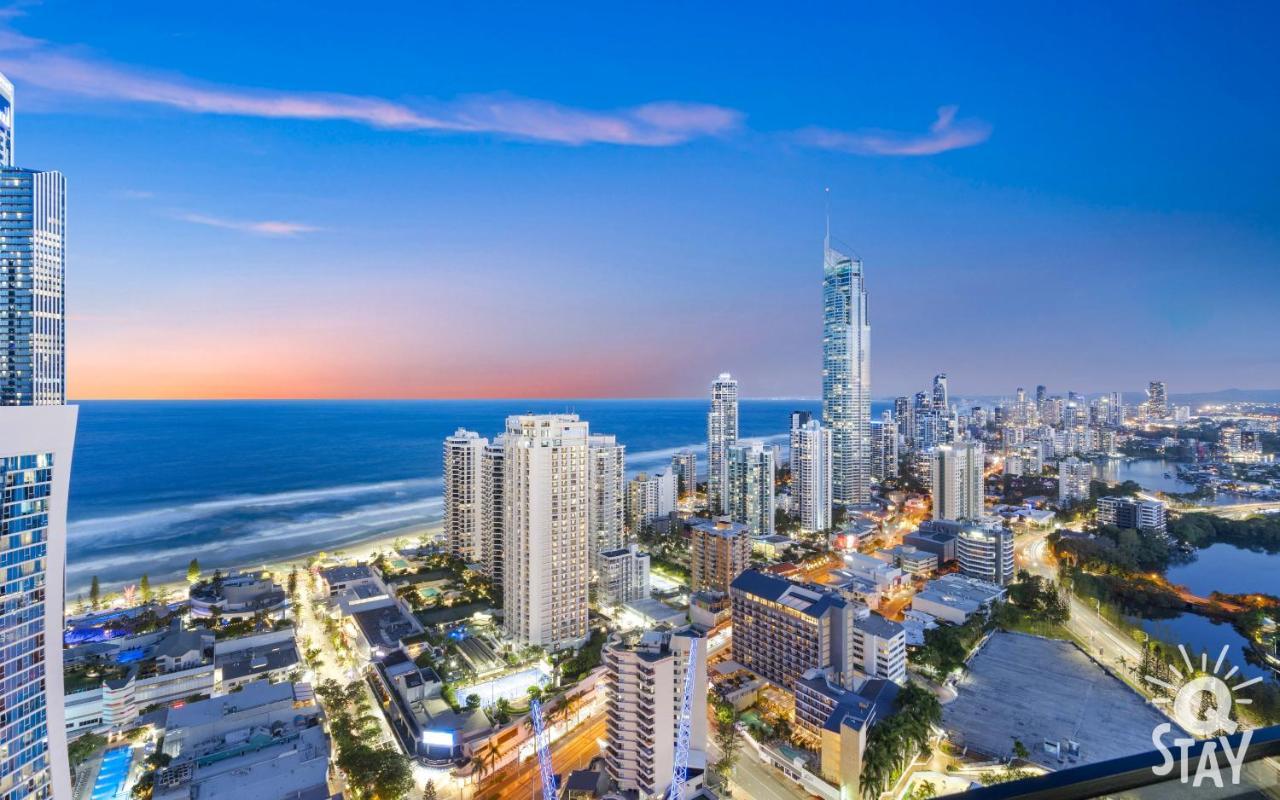 Spectacular Family Kids Free 3 Bedroom Ocean At Circle On Cavill - Q