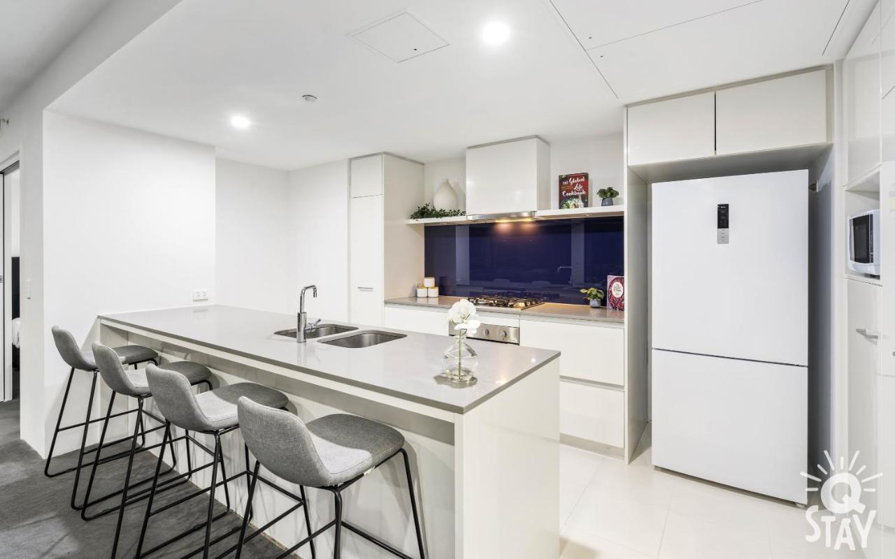 Apartment Spectacular Family Kids Free 3 Bedroom Ocean At Circle On Cavill - Q *