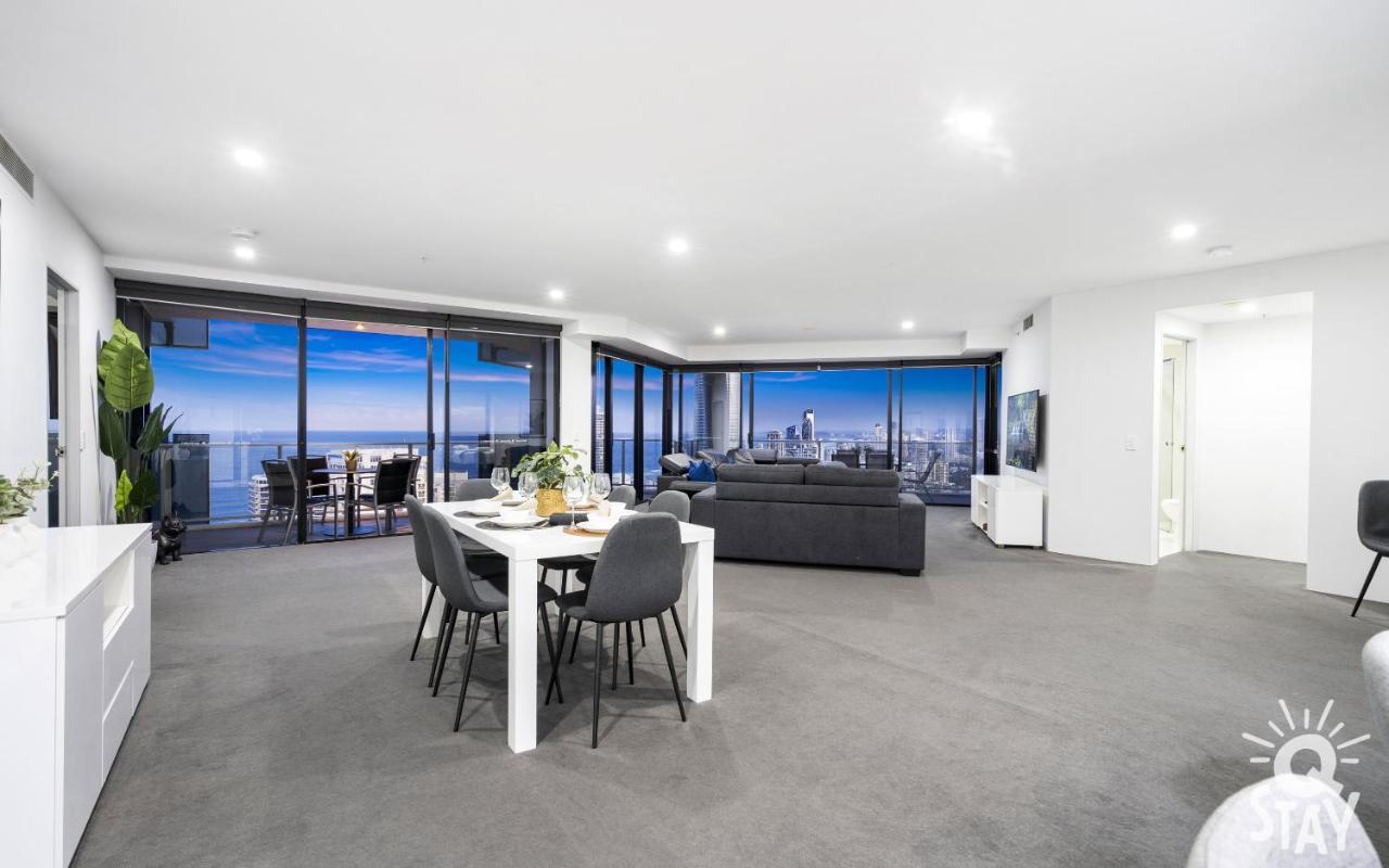 Spectacular Family Kids Free 3 Bedroom Ocean At Circle On Cavill - Q Apartment *