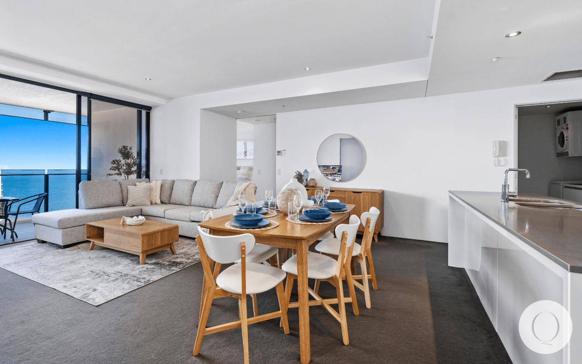 Spectacular Family Kids Free 3 Bedroom Ocean At Circle On Cavill - Q Apartment Gold Coast