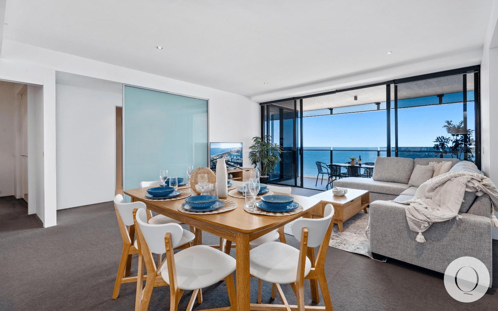Spectacular Family Kids Free 3 Bedroom Ocean At Circle On Cavill - Q * Gold Coast