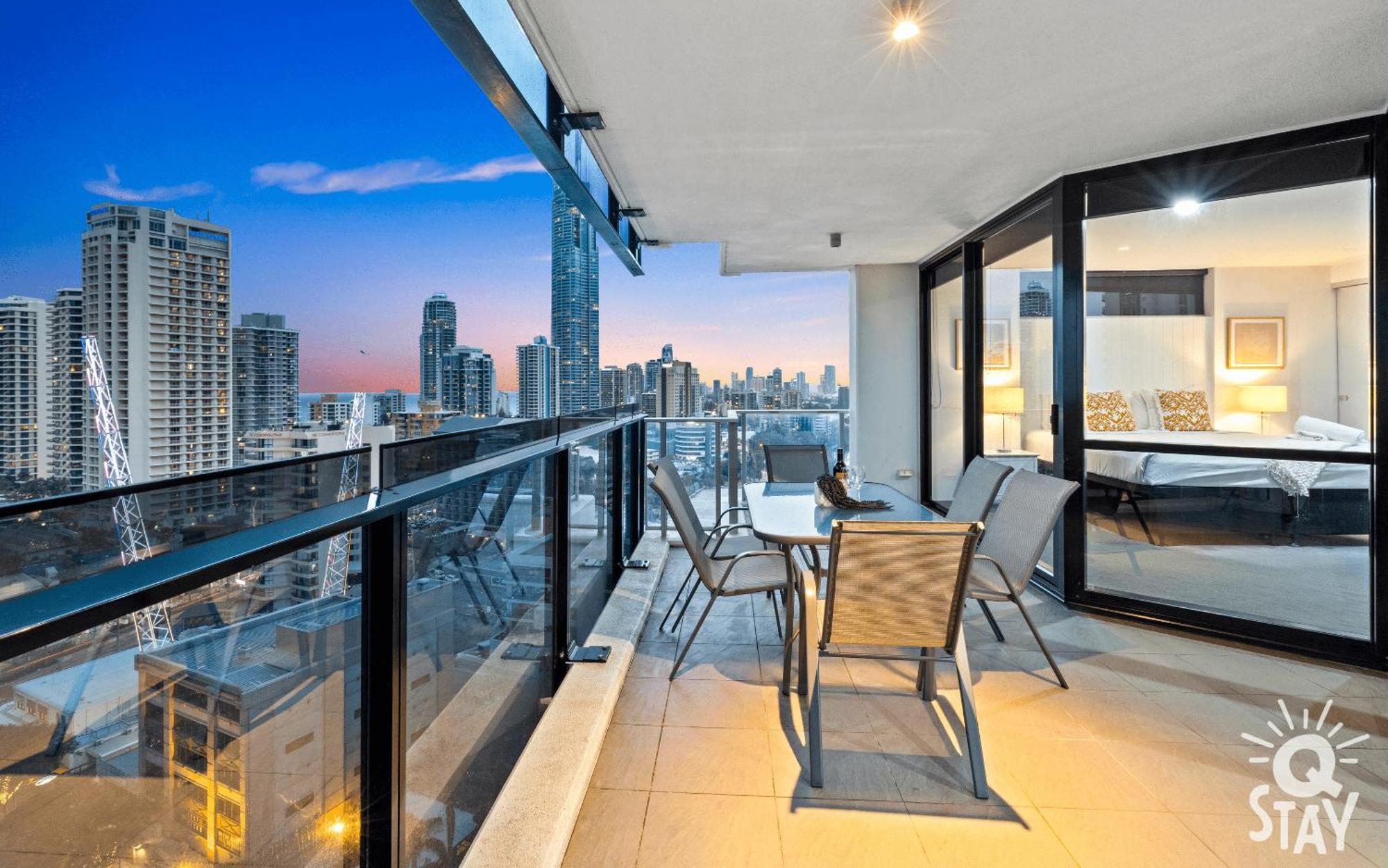 Apartment Spectacular Family Kids Free 3 Bedroom Ocean At Circle On Cavill - Q