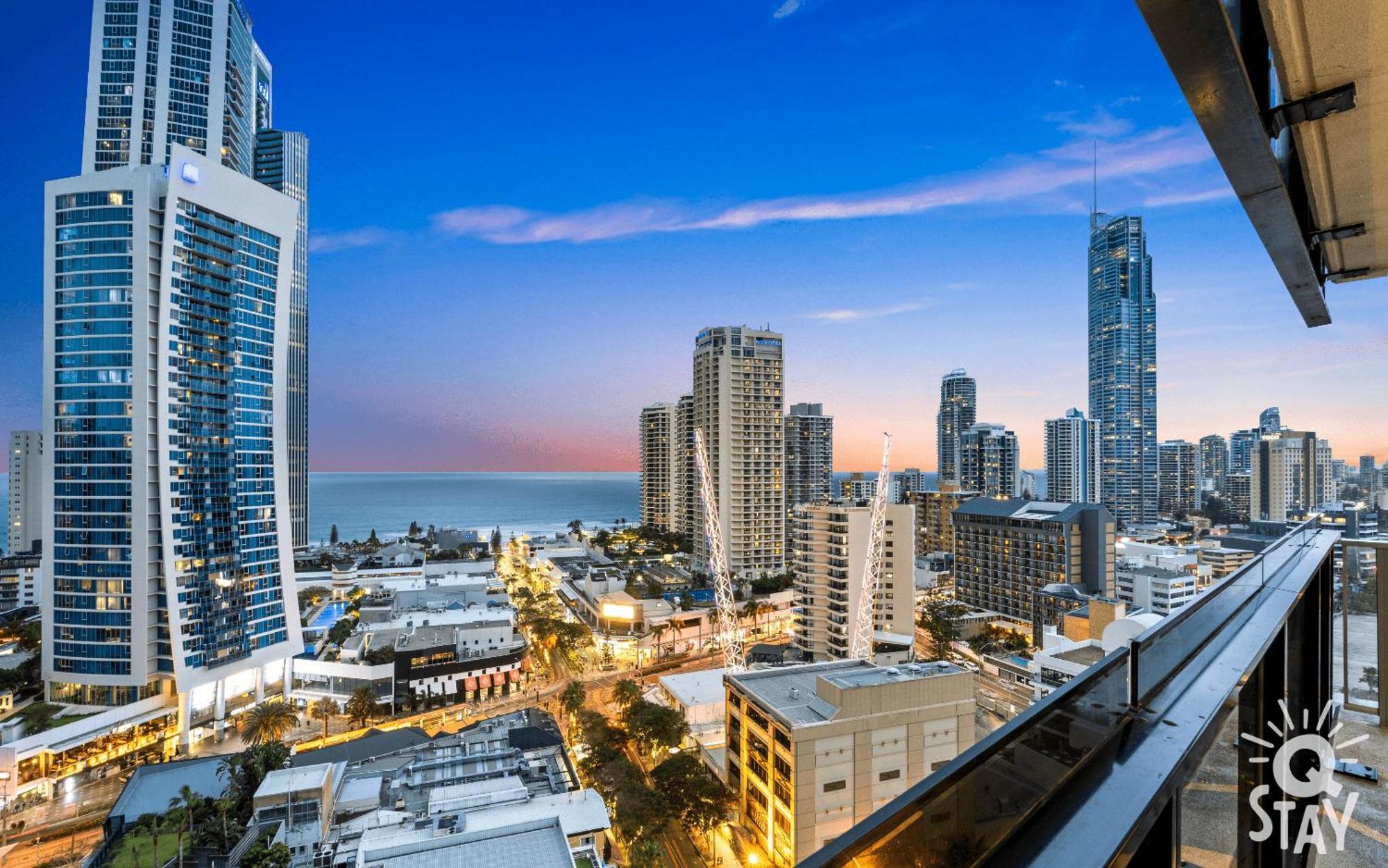 Apartment Spectacular Family Kids Free 3 Bedroom Ocean At Circle On Cavill - Q Gold Coast
